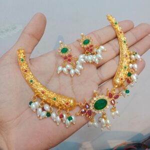 Green Hasli Necklace
