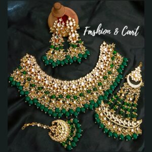 Pachi Kundan Jewellery Set