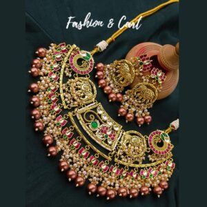 Pink Kundan Jewellery Set